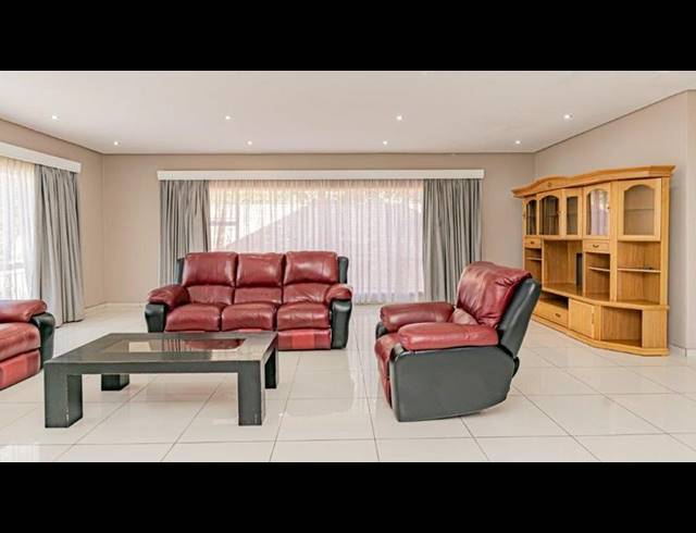 4 BEDROOM HOUSE FOR SALE IN RANDHART
